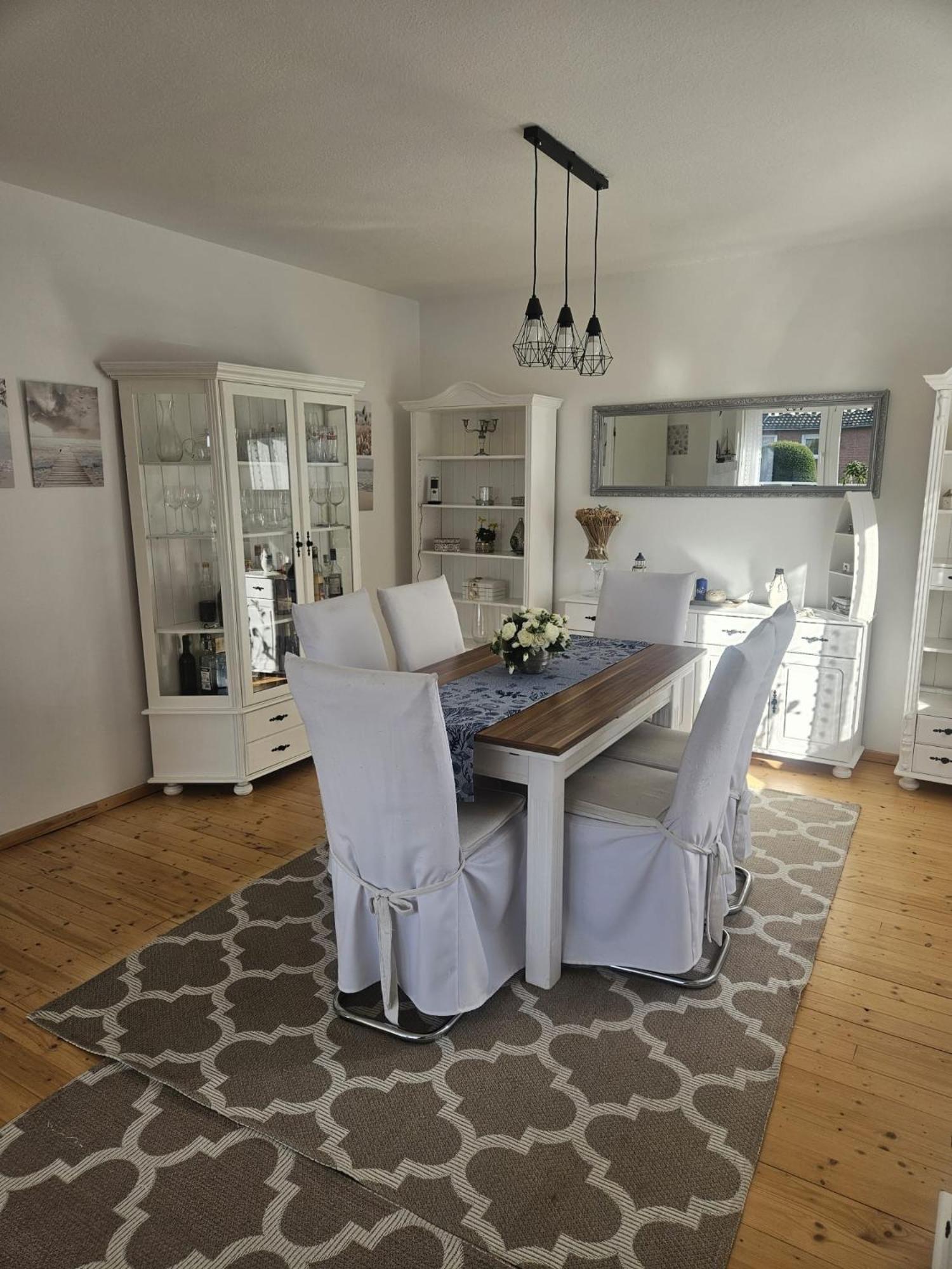 Monteurewohnung Mit 2 Schlafzimmern,parkplatz Fuer Grosses Fahrzeug Vorhanden 8,5m Lang Apartment Wadersloh
