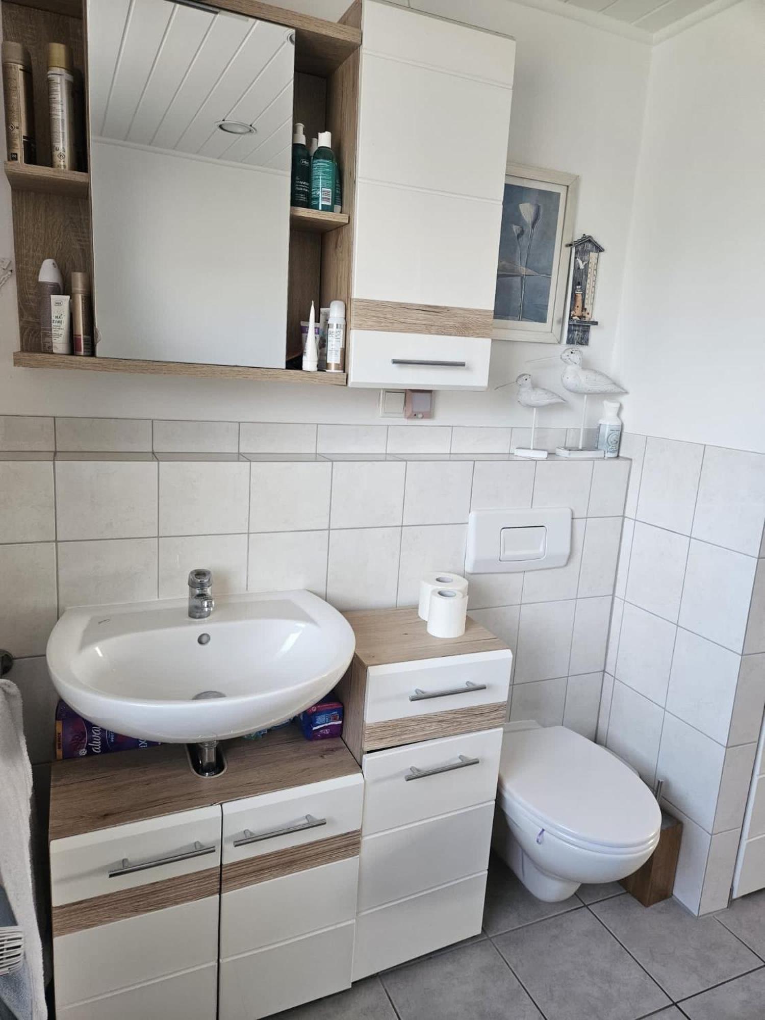 Apartment Monteurewohnung Mit 2 Schlafzimmern,parkplatz Fuer Grosses Fahrzeug Vorhanden 8,5m Lang